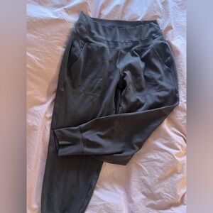 Athleta Venice Mid Rise Jogger in Toasted Brown, MP